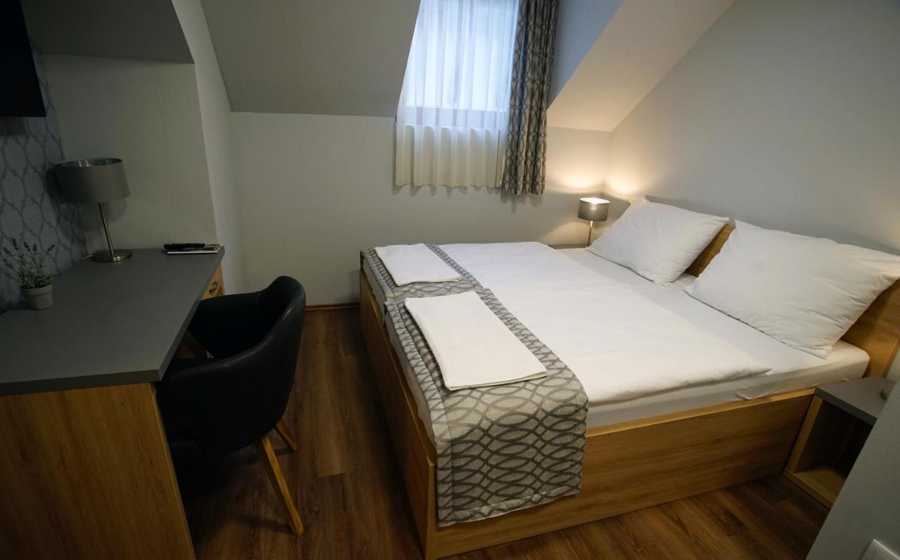 Dolce Vita Panzió Miskolc Exterior foto
